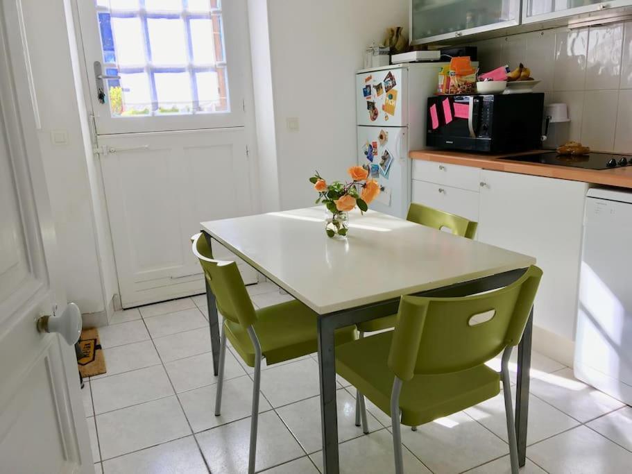 Holiday home Jolie Petite Maison Proche